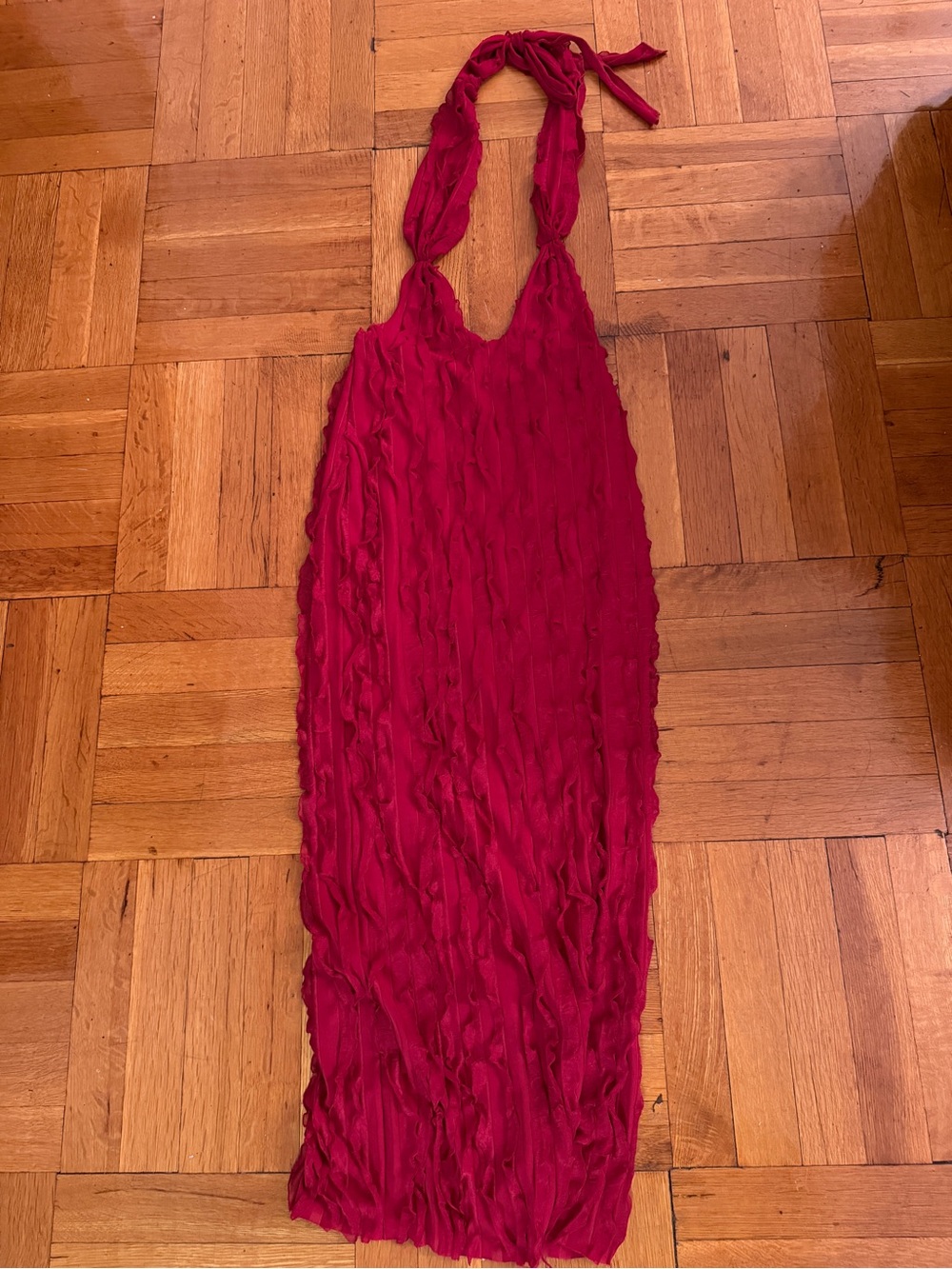 Women's Halter Crinkle Maxi Dress - Red